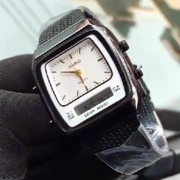 casio e Casio Water Resistant Wristwatch with Date