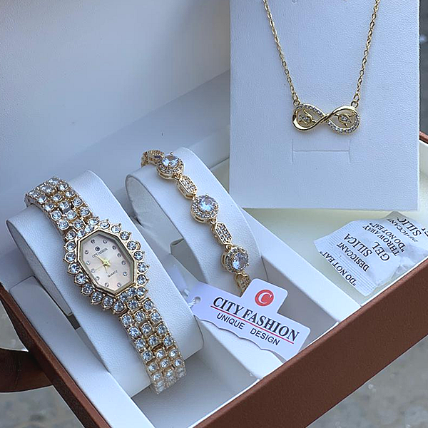 Cityfashion 3 Affordable Ladies City Fashion Wristwatch Set