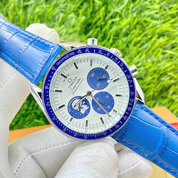 Omega b 2 Omega Speedmaster Chronograph Wristwatch